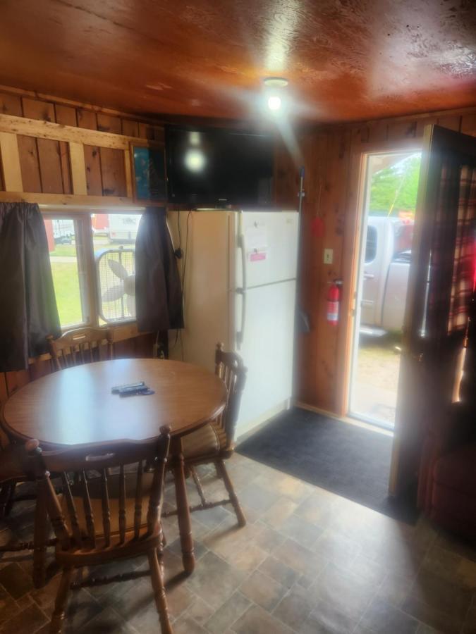Cabin 2 Маністік Екстер'єр фото